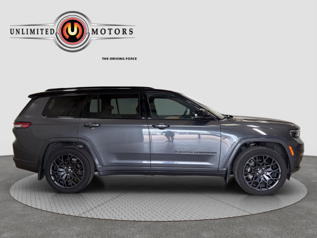 Used 2025 Jeep Grand Cherokee L Summit AWD/4WD image 14