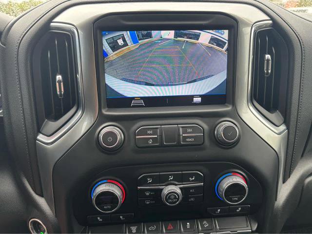 Used 2022 Chevrolet Silverado 2500 LT w/ Convenience Package AWD/4WD image 21