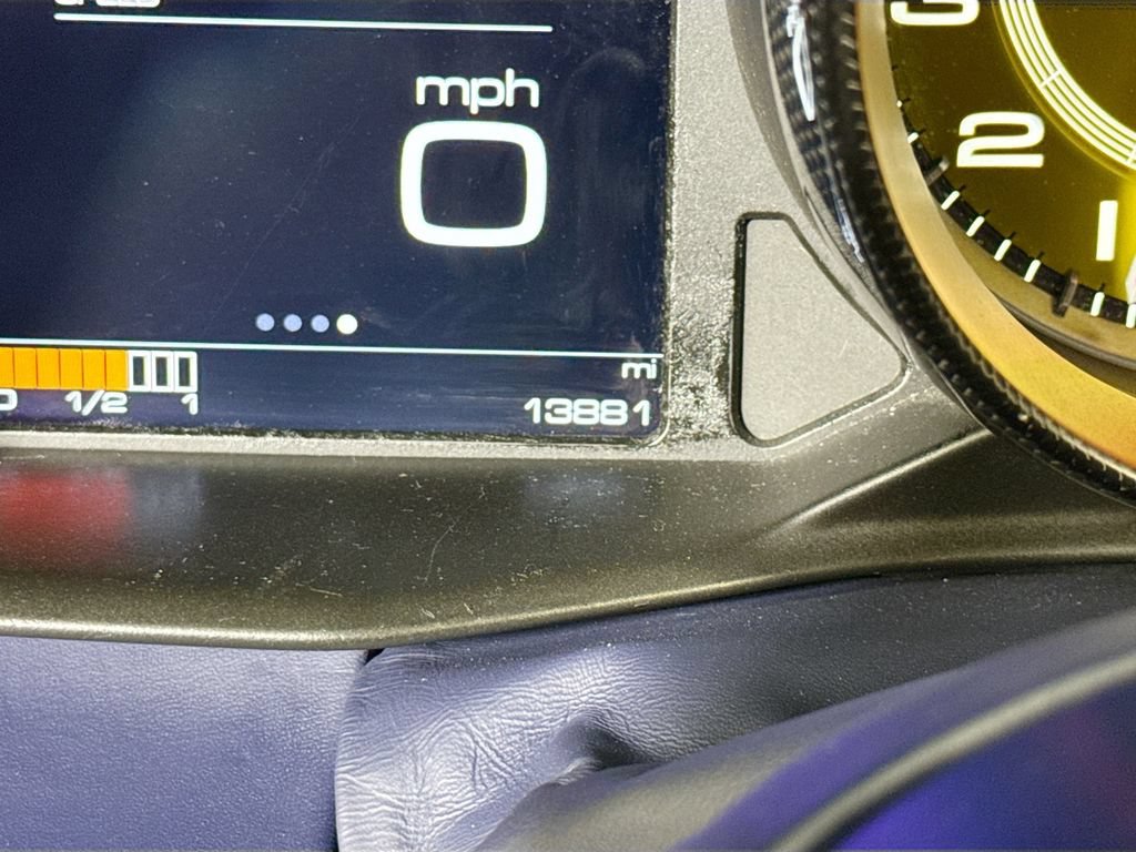 Used 2018 Ferrari 488 Spider RWD image 14