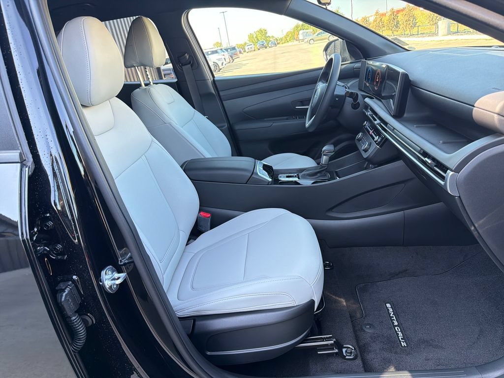 New 2027 Hyundai Santa Cruz SE AWD/4WD image 32
