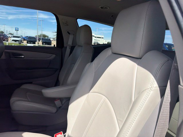 Used 2015 Chevrolet Traverse LT FWD image 11