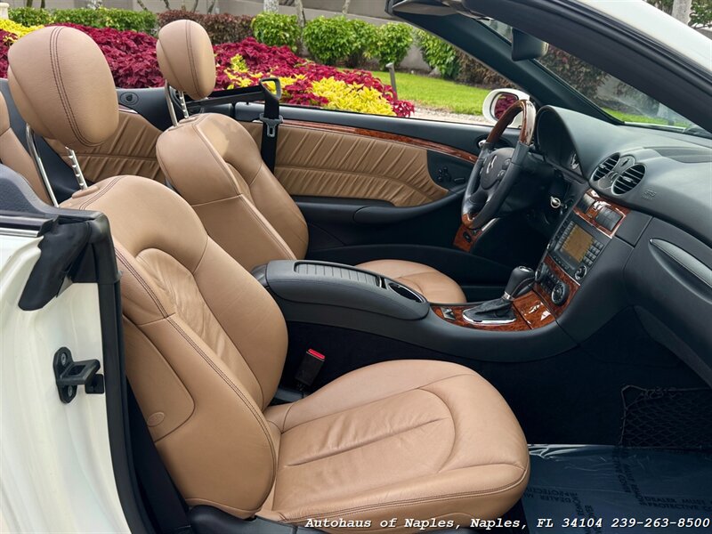 Used 2007 Mercedes-Benz CLK 350 Cabriolet image 30