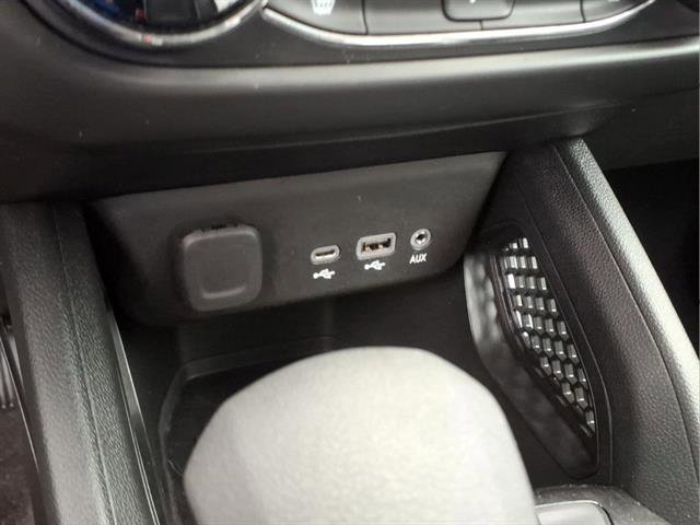 Used 2023 Chevrolet TrailBlazer LT FWD image 18