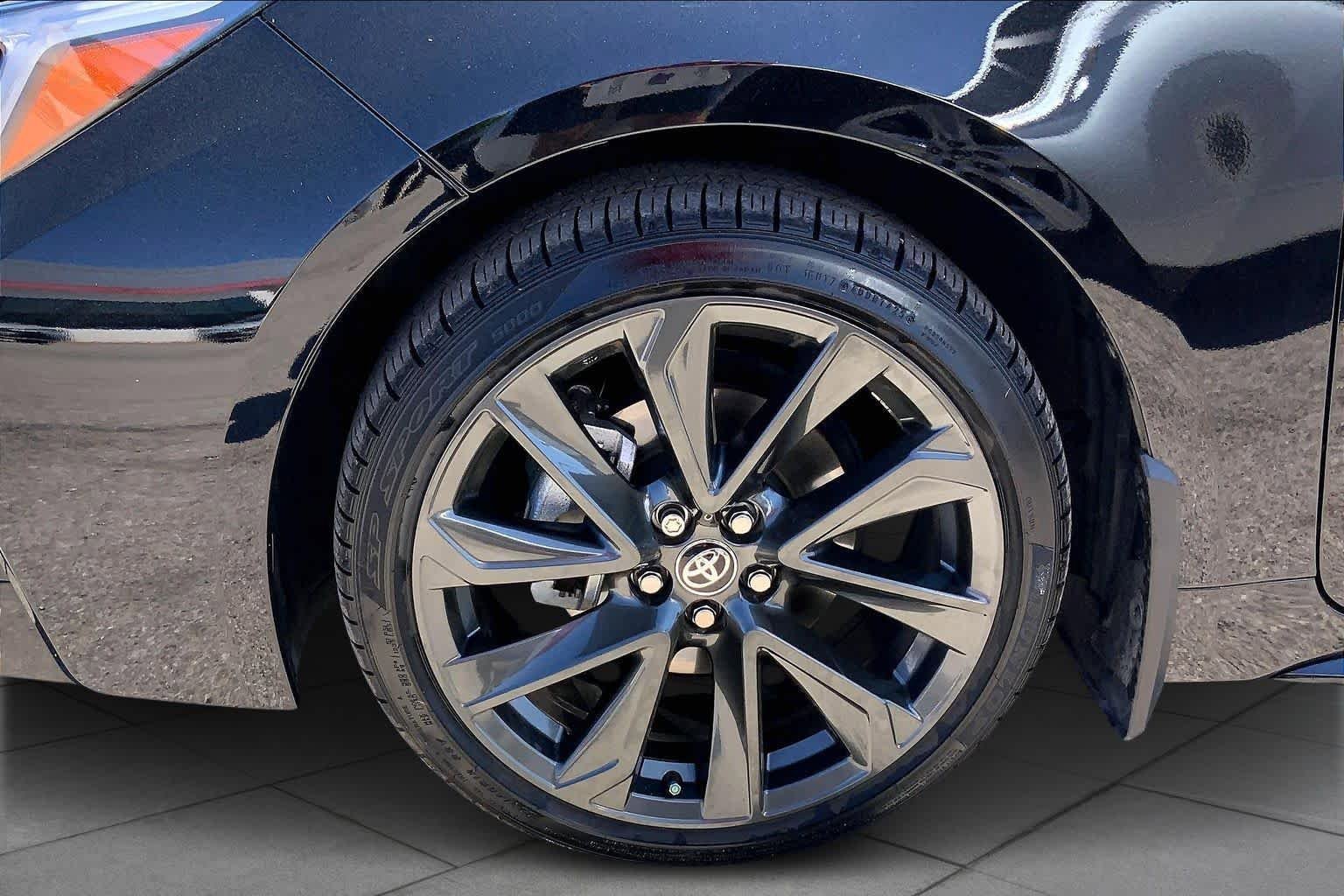 Used 2025 Toyota Corolla SE image 11