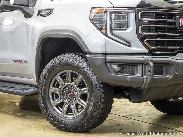 Used 2025 GMC Sierra 1500 AT4X AWD/4WD image 4