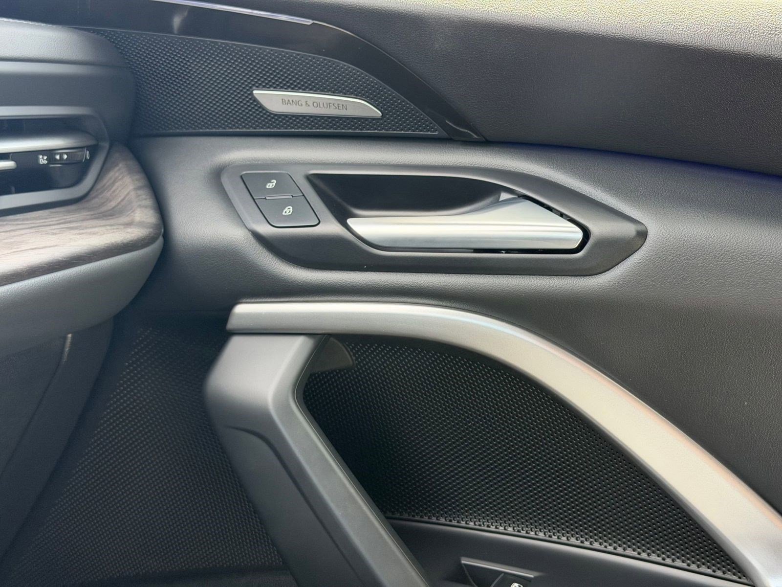 Used 2025 Audi Q5 Premium Plus w/ Premium Plus image 23