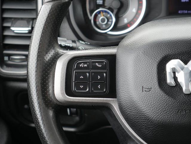 Used 2021 RAM 5500 Tradesman w/ Chrome Appearance Group image 16