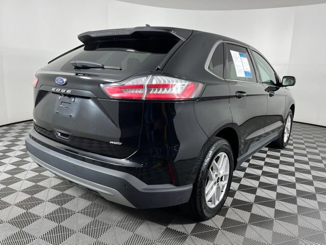 Used 2024 Ford Edge SEL AWD/4WD image 12