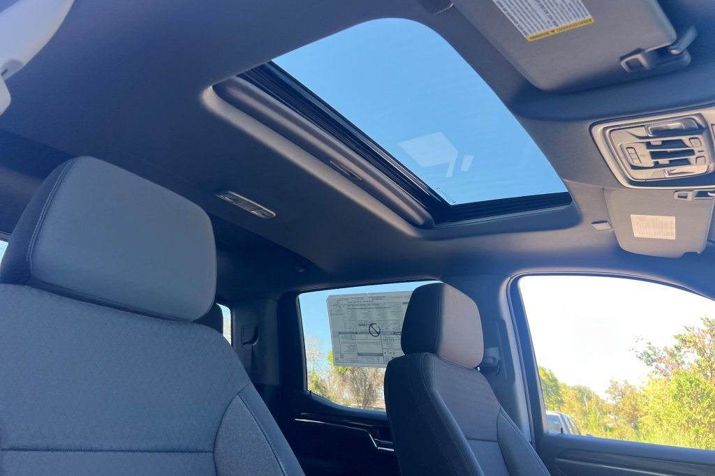 New 2026 Chevrolet Silverado 1500 LT Trail Boss w/ Convenience Package II image 13