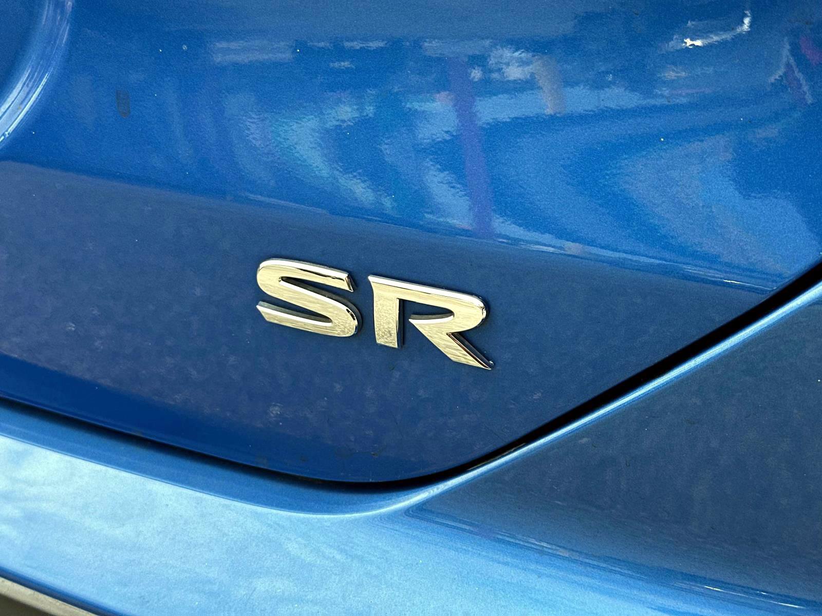 Certified 2021 Nissan Kicks SR FWD image 6