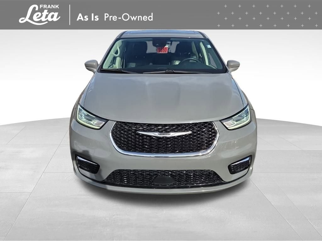 Used 2022 Chrysler Pacifica Touring-L image 17