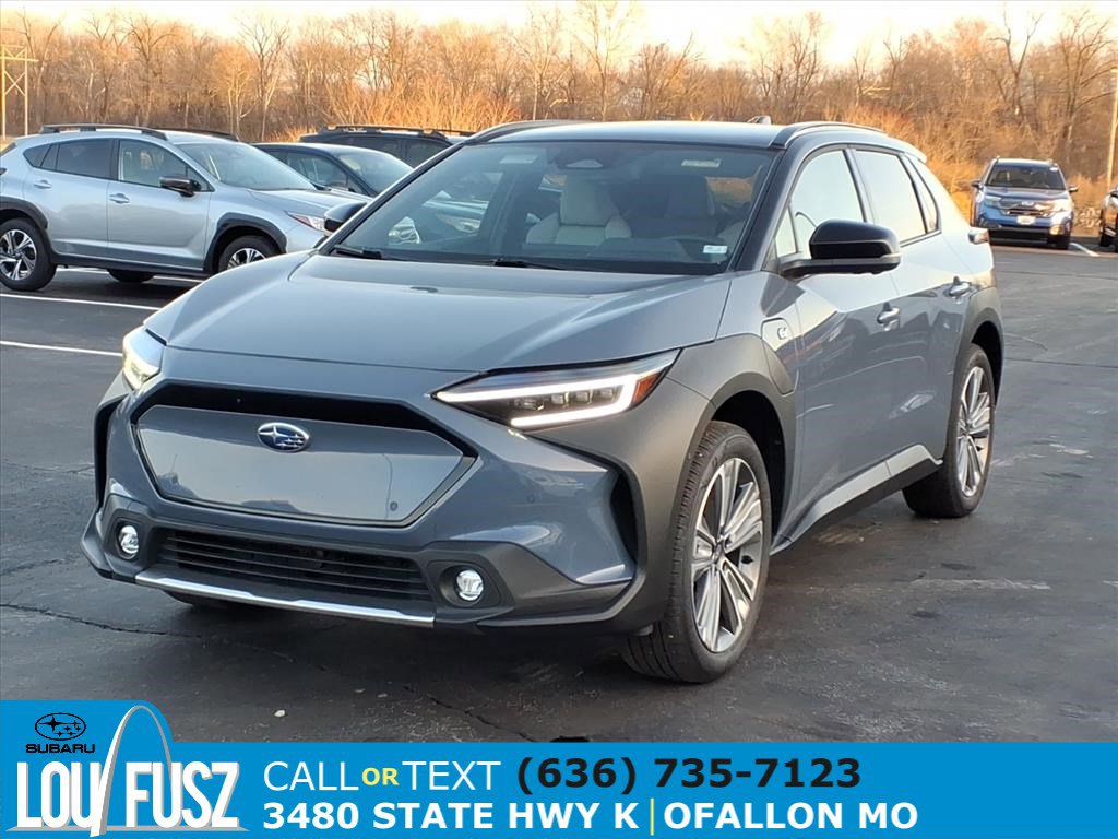 Used 2024 Subaru Solterra Touring image 2