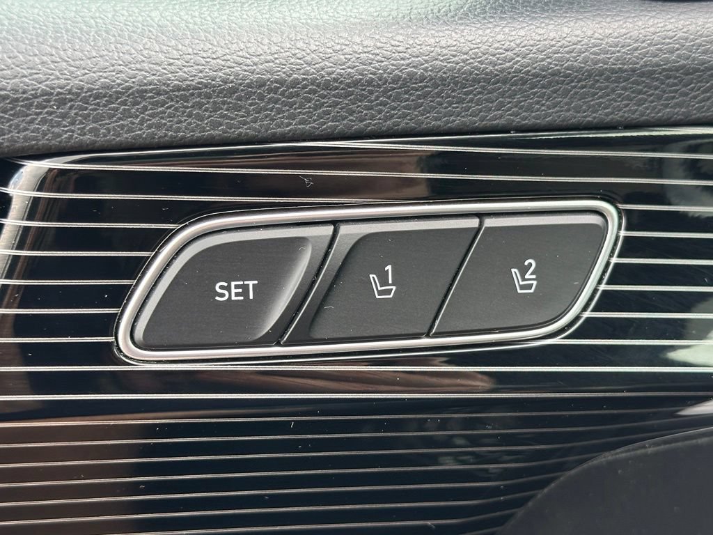 Certified 2024 Hyundai Palisade Calligraphy AWD/4WD image 15