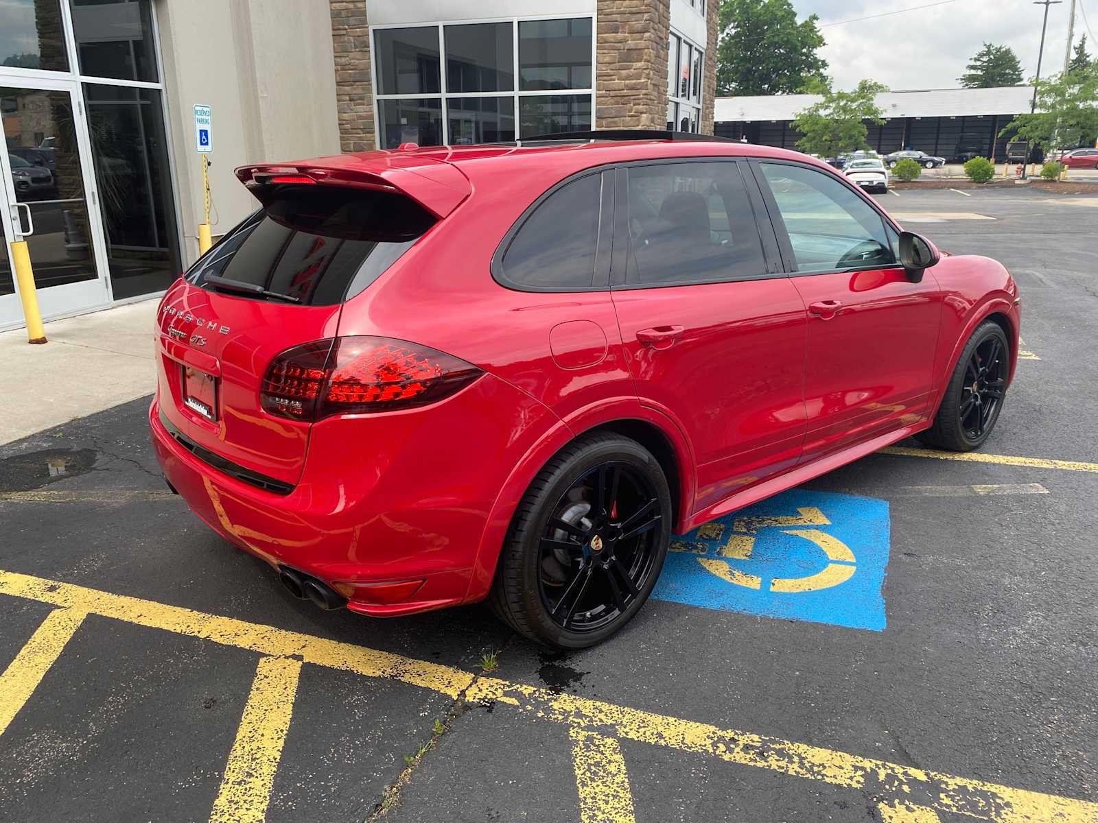 Used 2013 Porsche Cayenne GTS AWD/4WD image 4