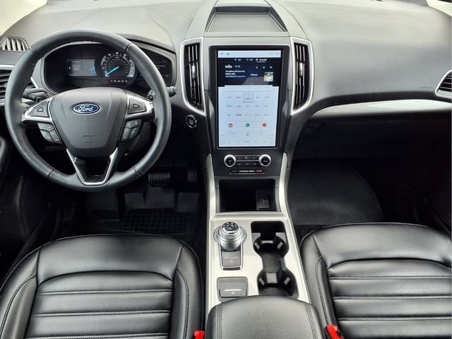 Used 2024 Ford Edge SEL w/ Convenience Package AWD/4WD image 16