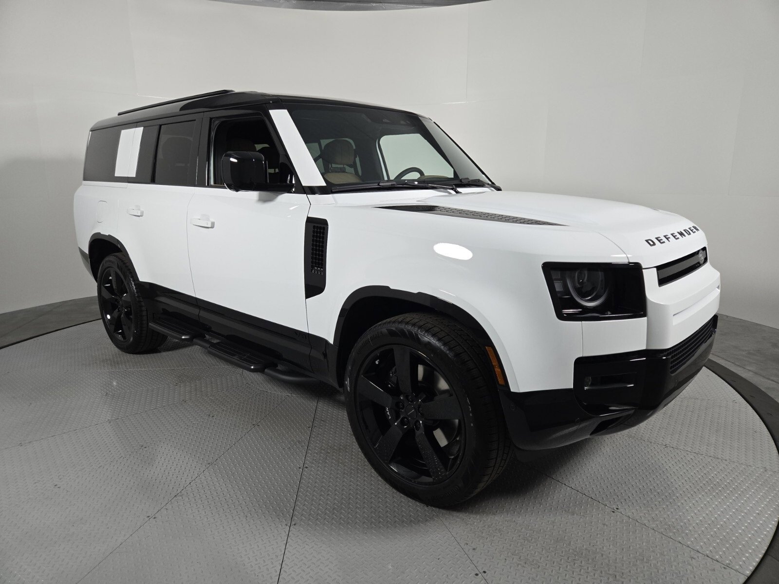 New 2026 Land Rover Defender 130 V8 image 16