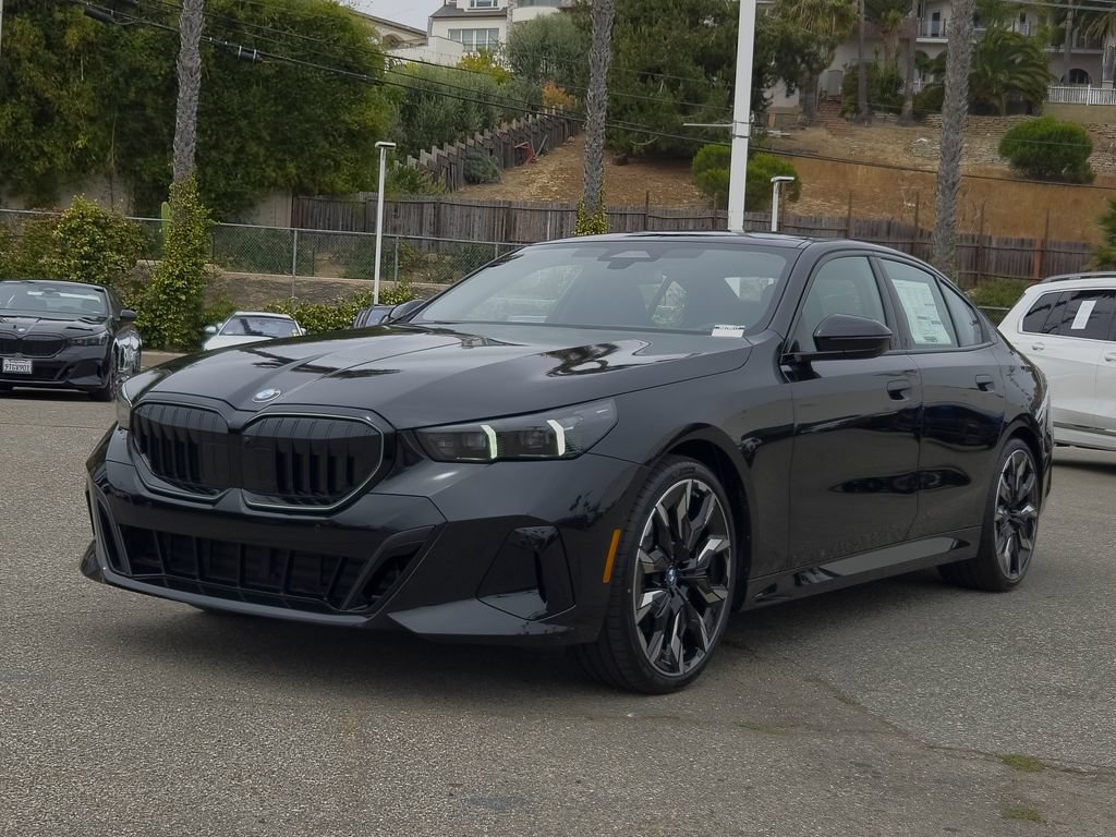 New 2027 BMW 530i w/ M Sport Package RWD image 2