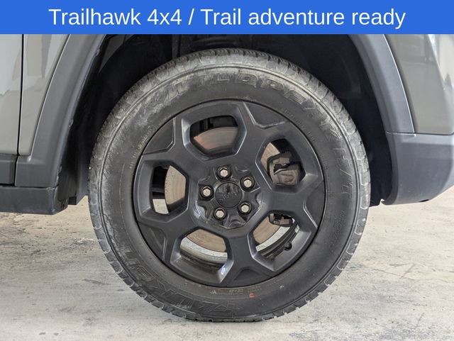 Used 2023 Jeep Compass Trailhawk AWD/4WD image 11
