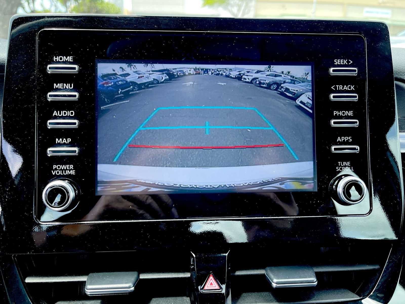 Used 2024 Toyota Camry LE FWD image 10