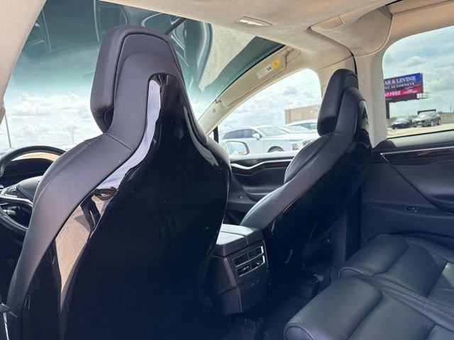 Used 2016 Tesla Model X 90D image 11