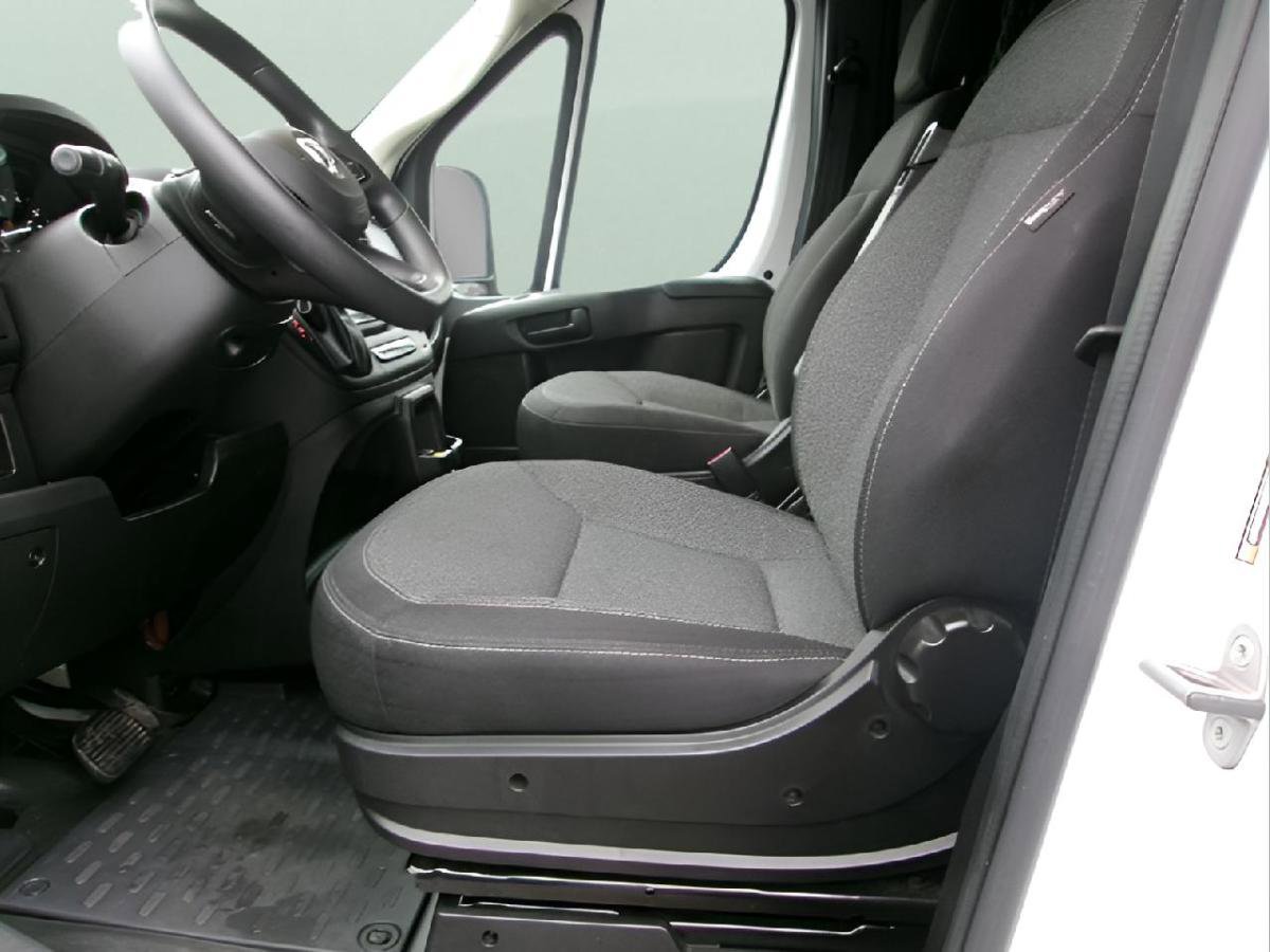 Used 2023 RAM ProMaster 2500 image 10