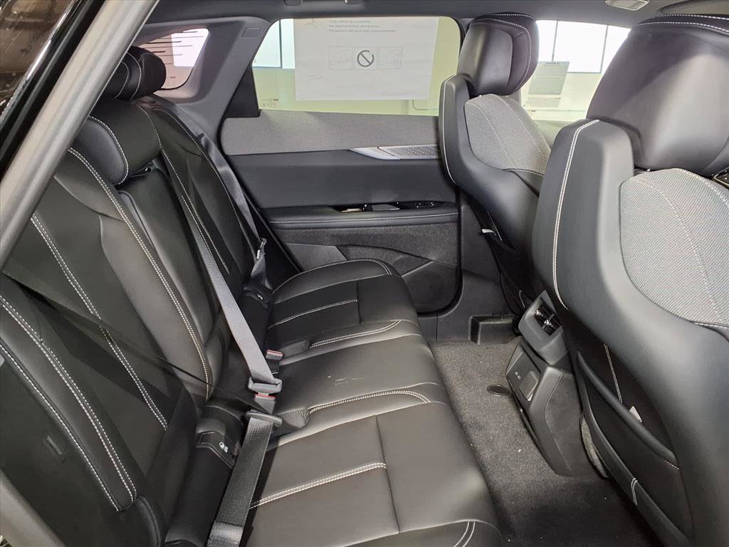 New 2026 Cadillac Optiq Sport 1 image 7