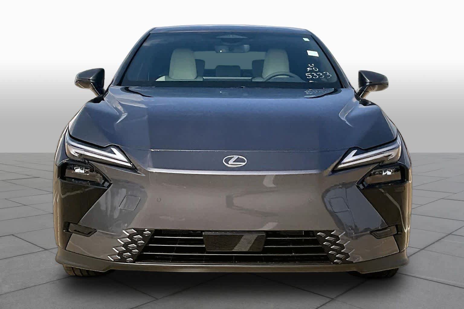 New 2026 Lexus ES 350e FWD image 3