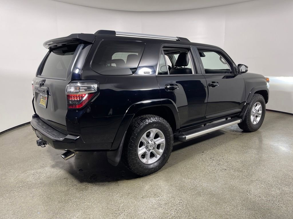 Certified 2022 Toyota 4Runner SR5 Premium w/ Moonroof Package image 3