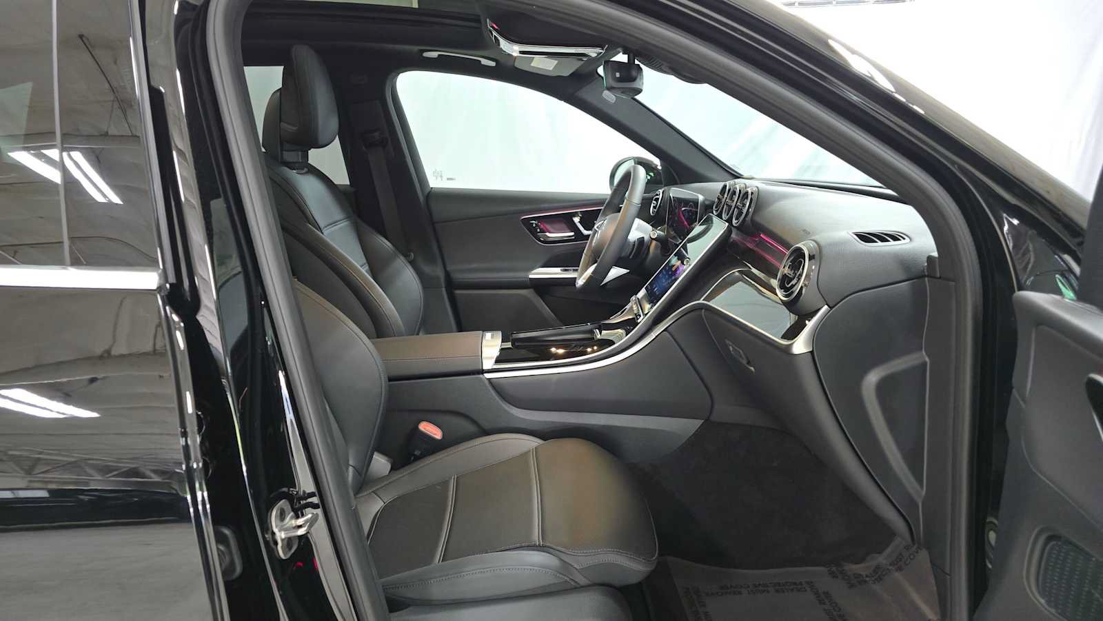 Certified 2026 Mercedes-Benz GLC 300 4MATIC image 10