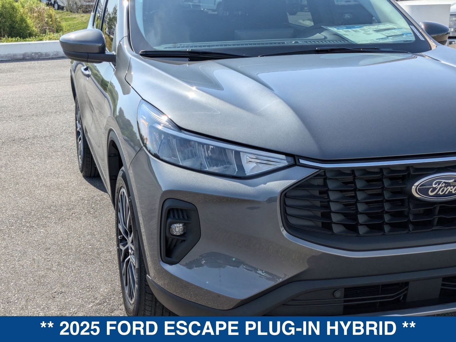 New 2025 Ford Escape SE image 10