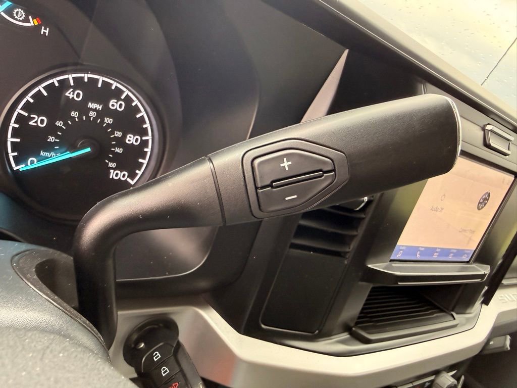 Used 2025 Ford F350 XLT image 45