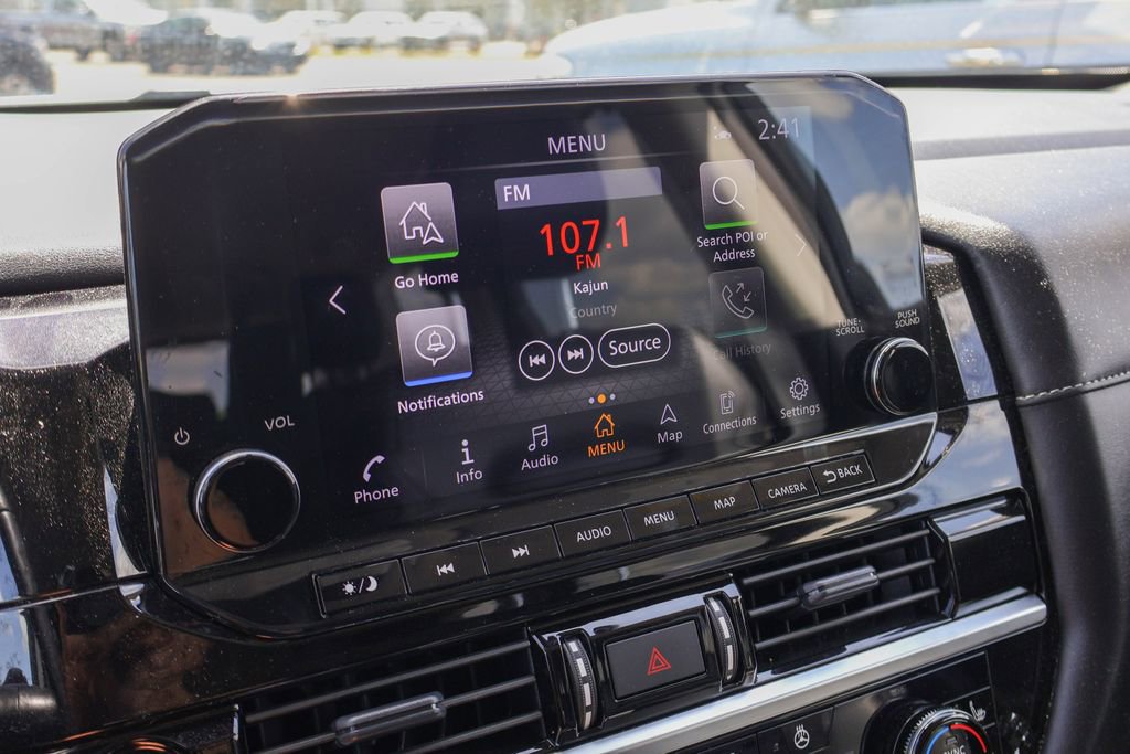 Used 2025 Nissan Pathfinder SL AWD/4WD image 5