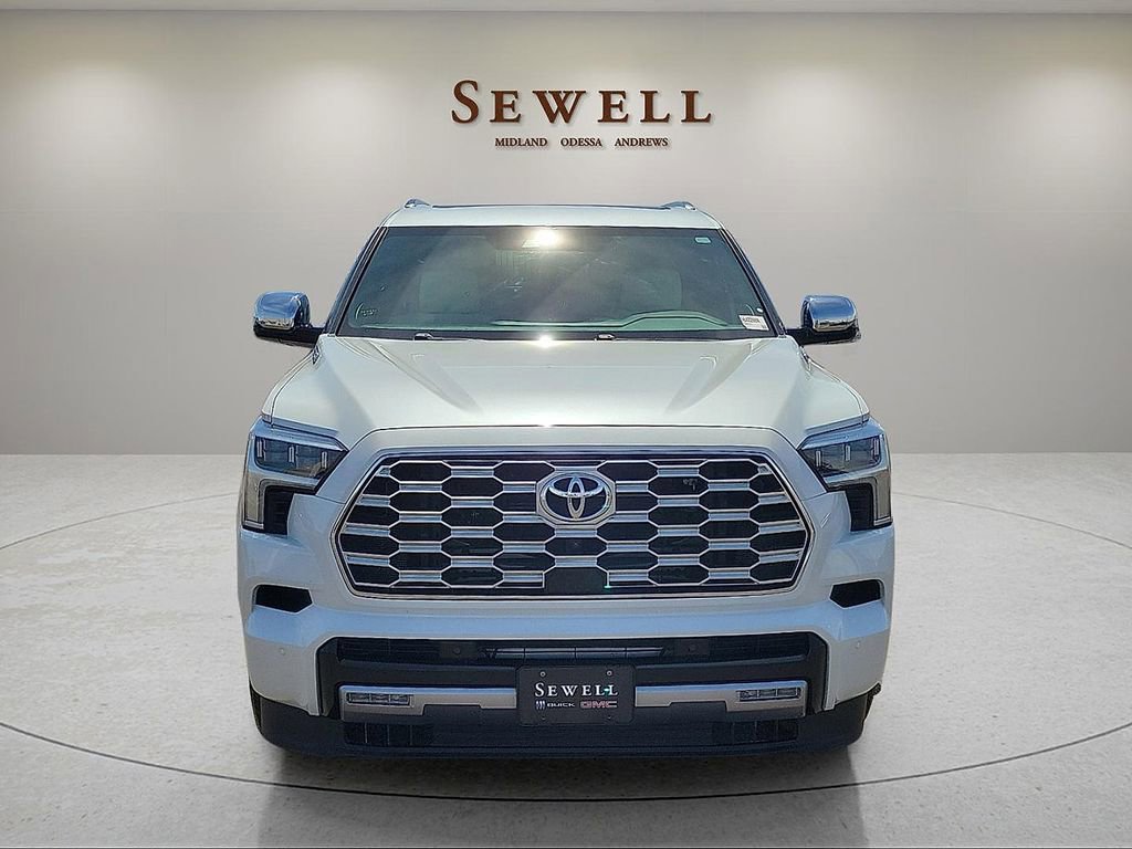 Used 2024 Toyota Sequoia Capstone image 8