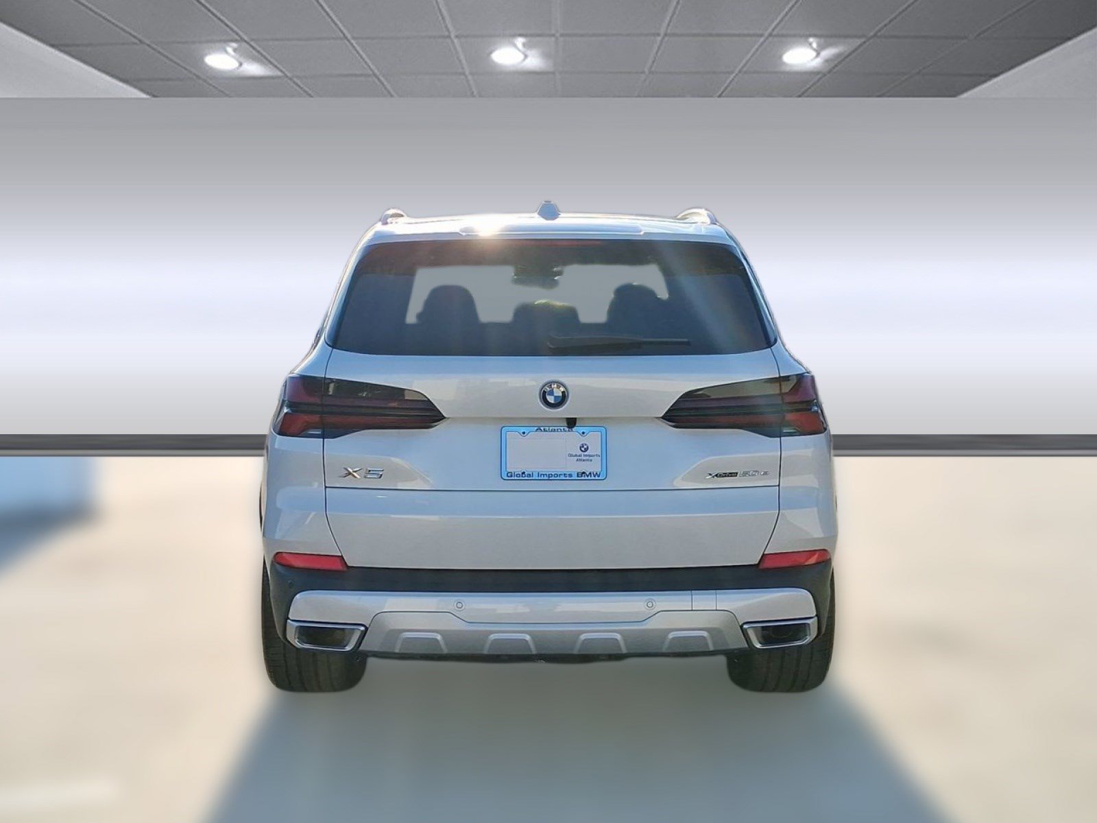 Used 2026 BMW X5 xDrive50e w/ Climate Comfort Package AWD/4WD image 9