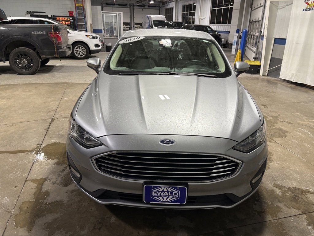Used 2020 Ford Fusion SE w/ Equipment Group 151A image 3