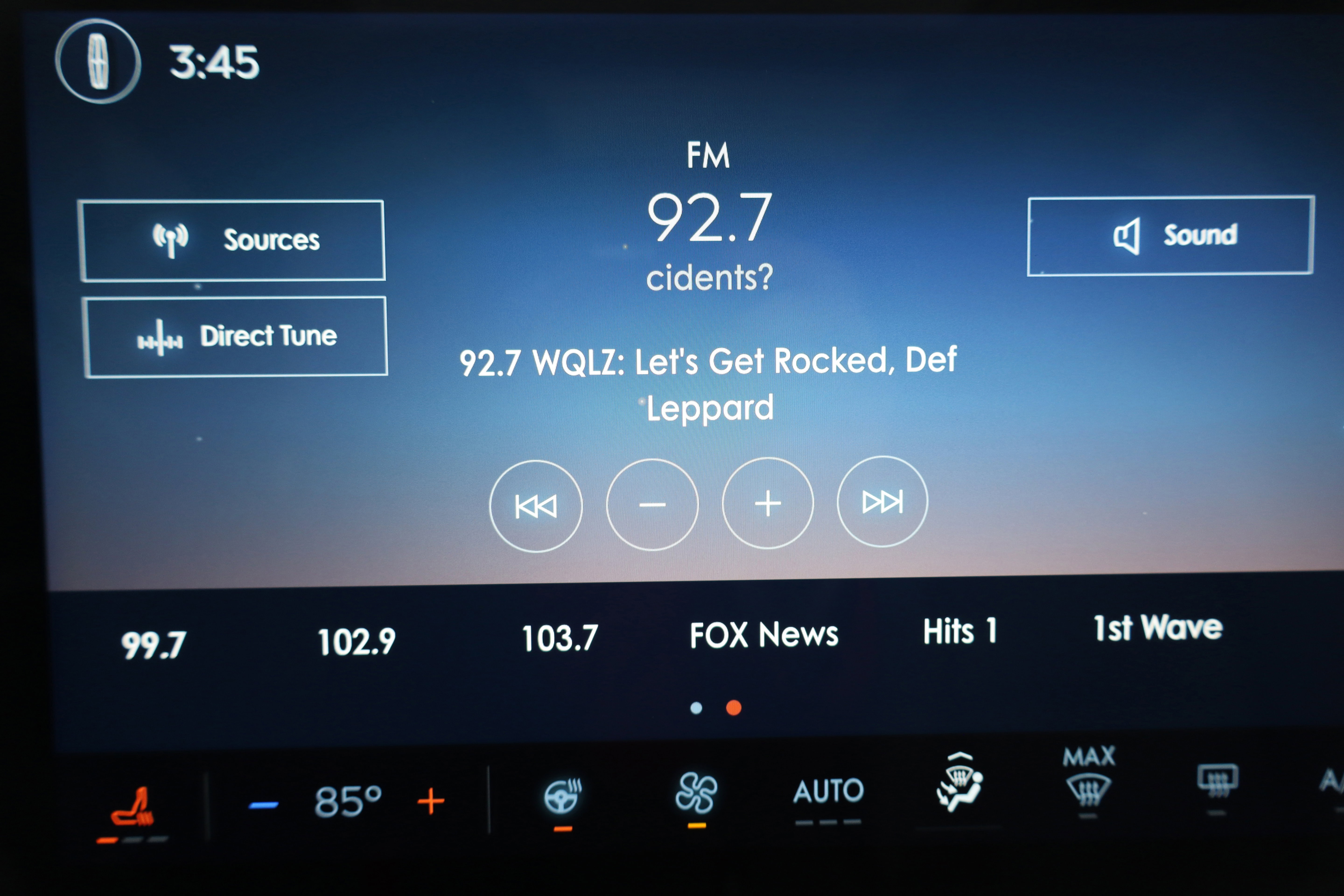 Used 2023 Lincoln Corsair Reserve w/ Equipment Group 202A image 20