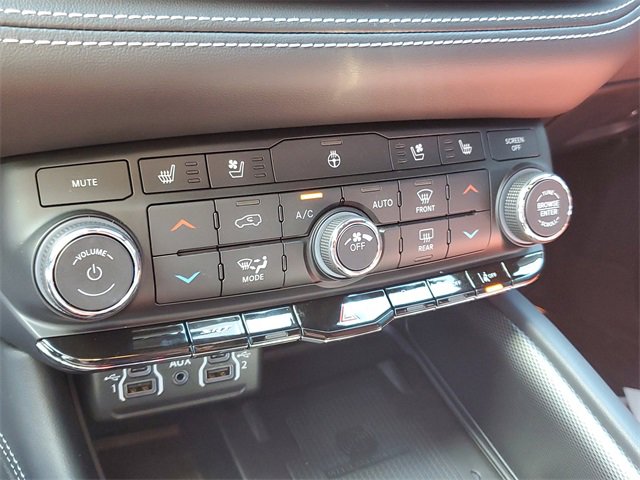 Used 2024 Dodge Durango SRT Hellcat image 30