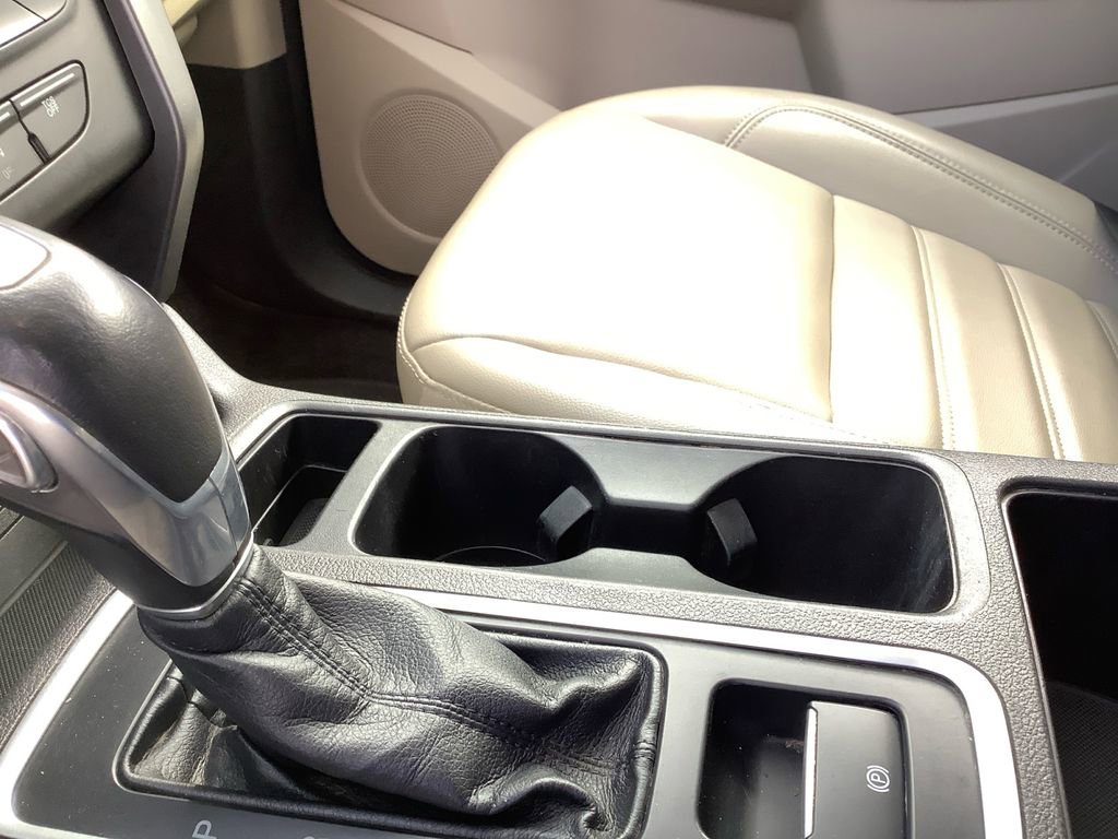 Used 2019 Ford Escape SEL image 23