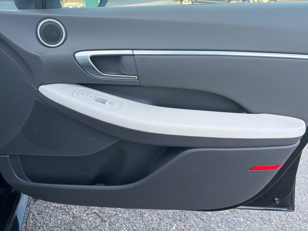 Used 2023 Hyundai Sonata SEL image 25