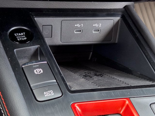 New 2027 Nissan Kicks SR w/ SR Premium Package FWD image 19