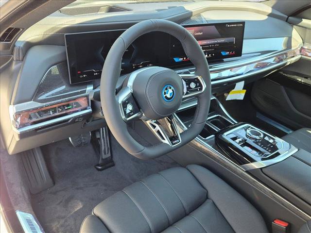 New 2026 BMW i7 xDrive60 AWD/4WD image 3