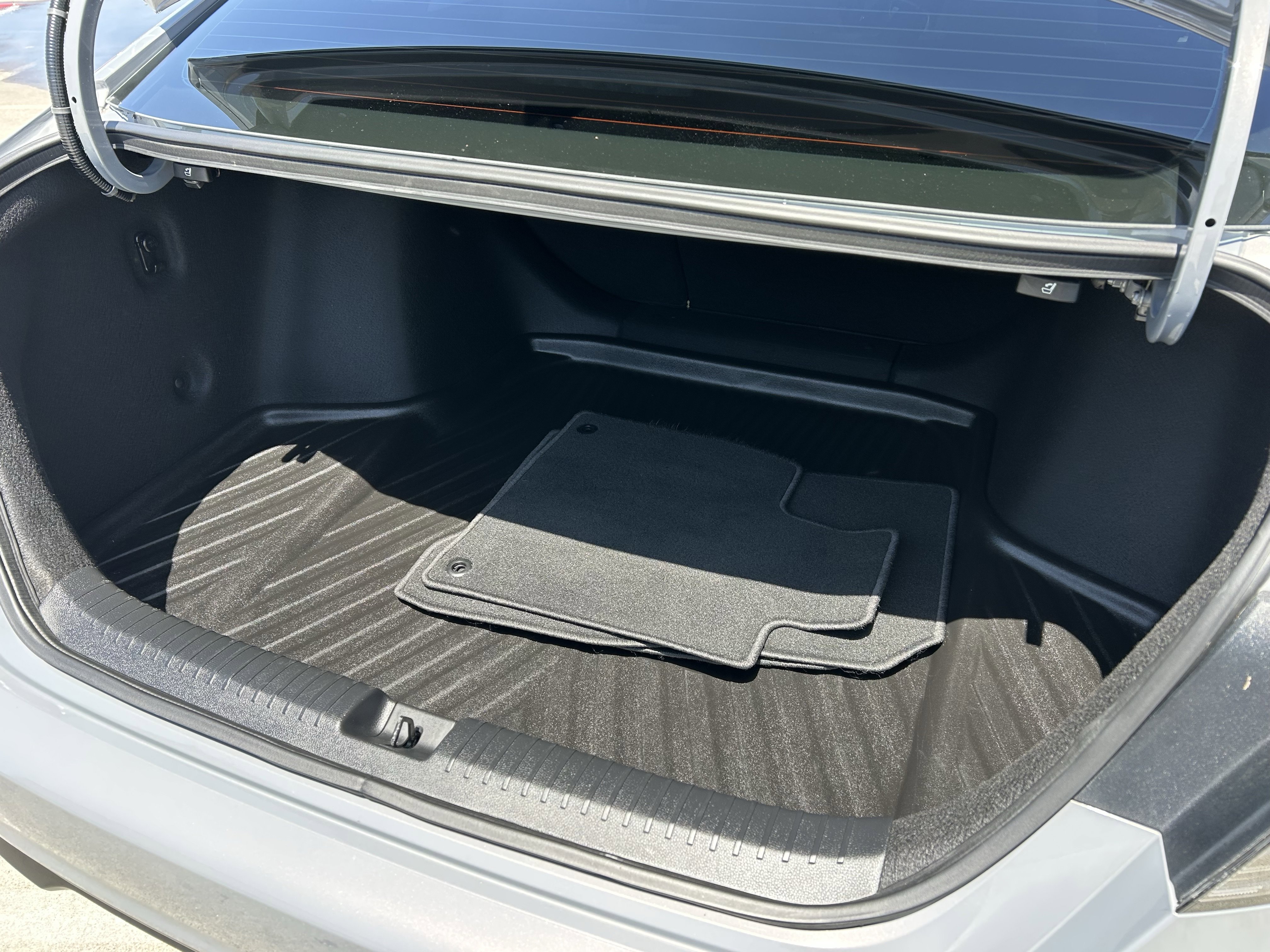 Certified 2025 Honda Accord SE image 12