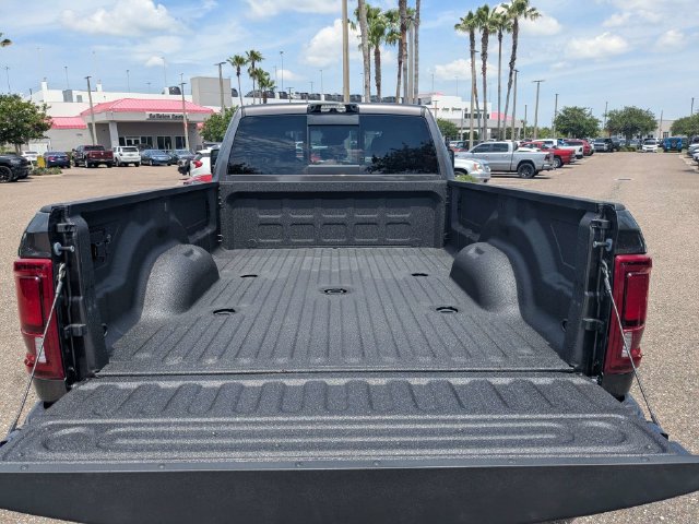 New 2026 RAM 3500 Big Horn AWD/4WD image 13