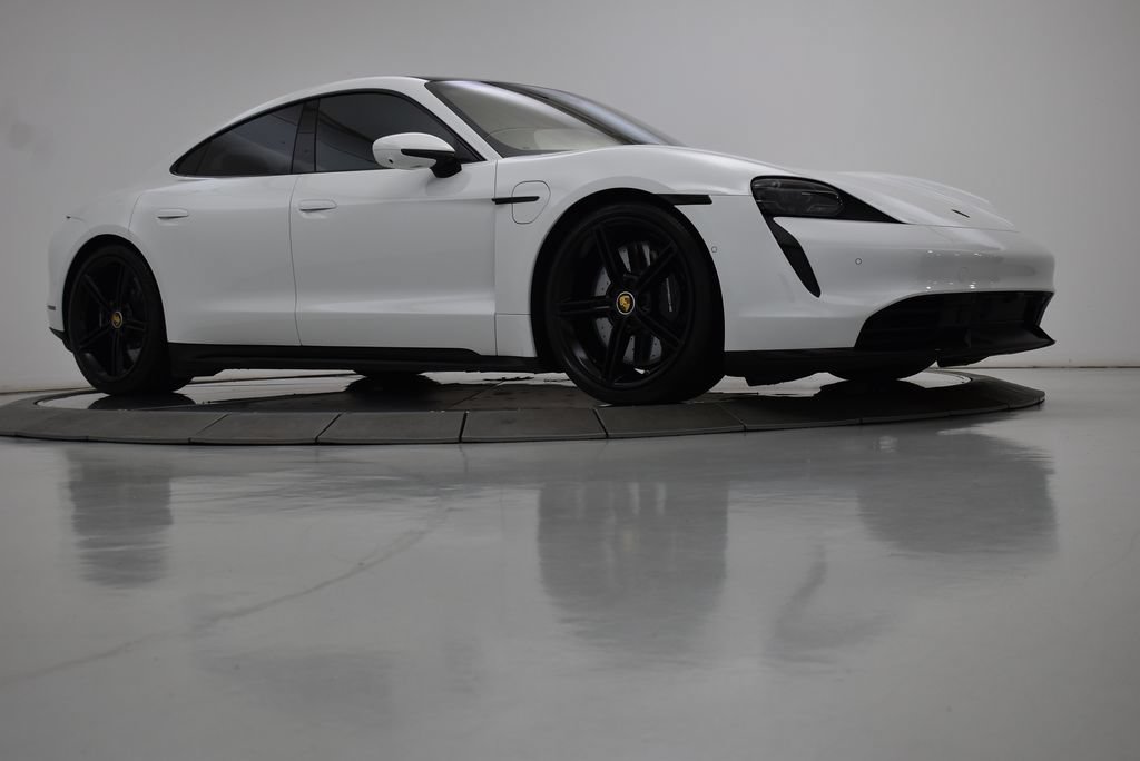 Used 2022 Porsche Taycan Turbo S AWD/4WD image 19