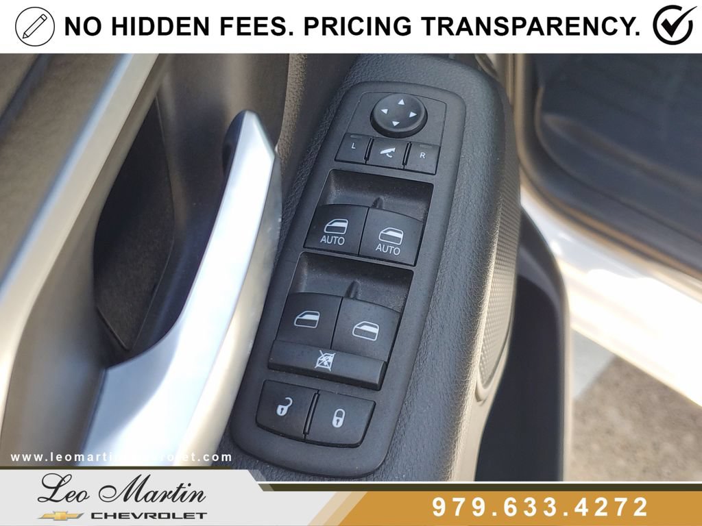 Used 2023 RAM 1500 Lone Star AWD/4WD image 19