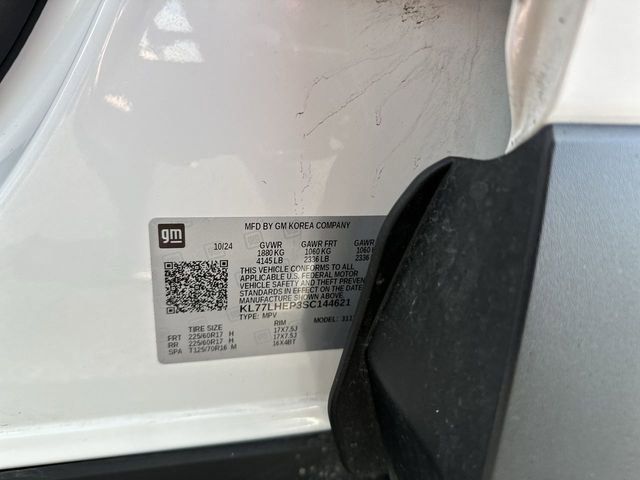 Used 2025 Chevrolet Trax LT image 33