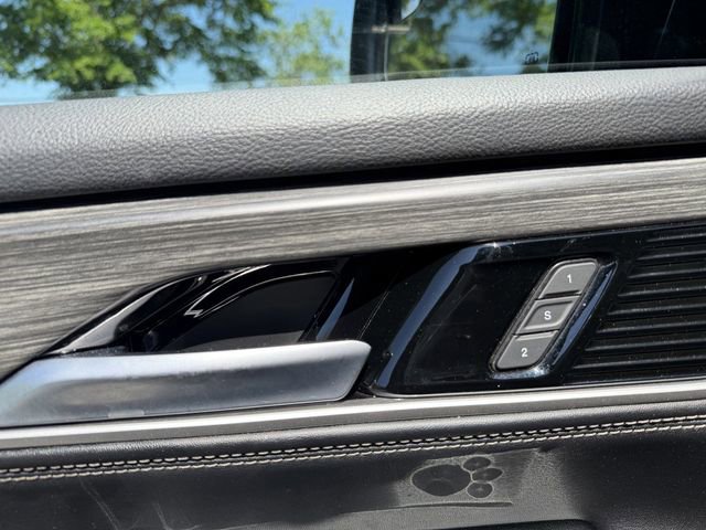 Used 2024 Jeep Wagoneer Series III AWD/4WD image 14