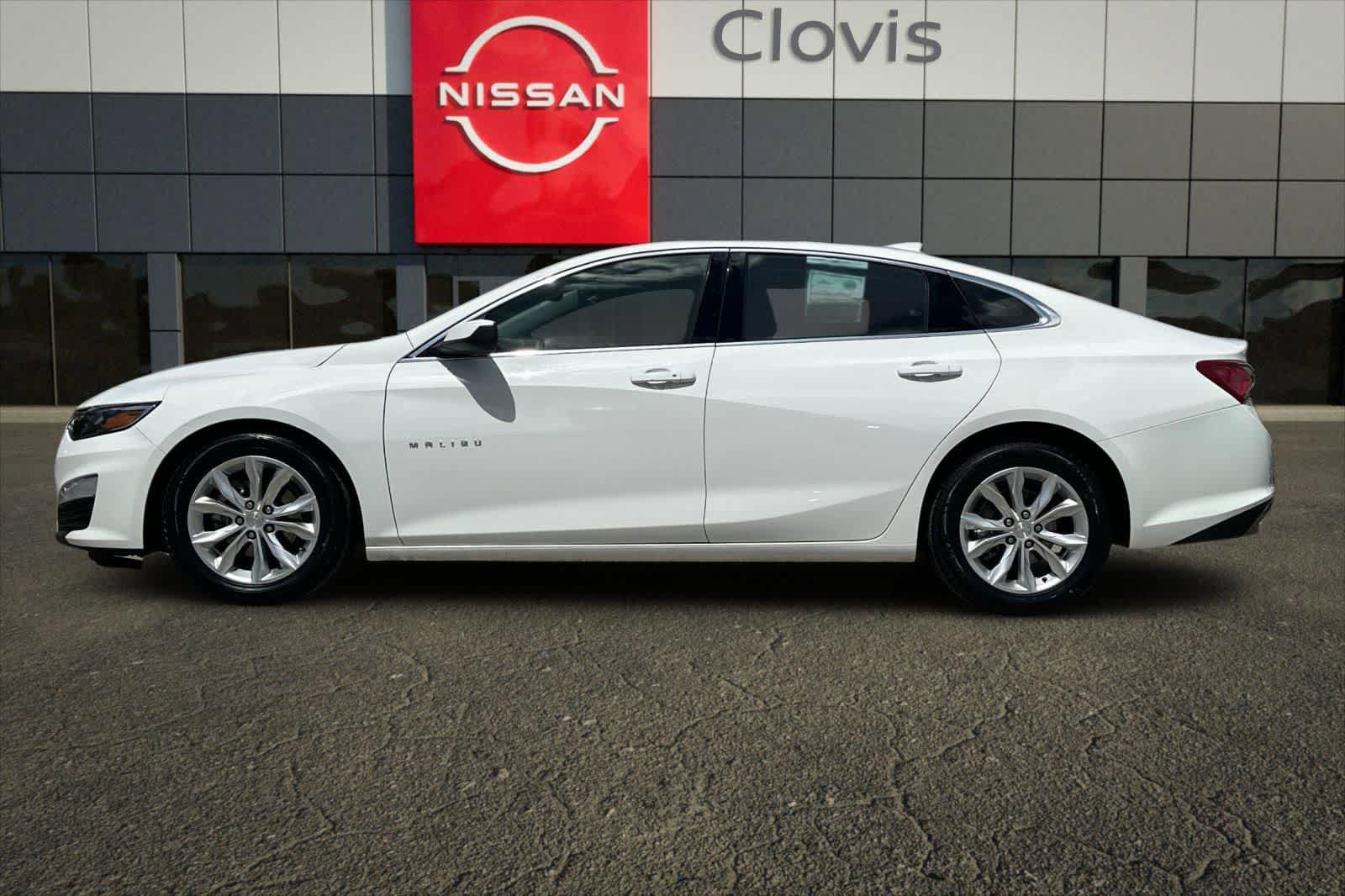 Used 2022 Chevrolet Malibu LT FWD image 6