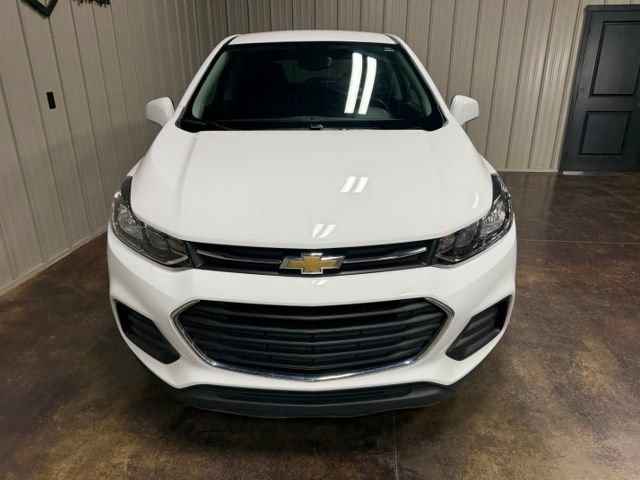 Used 2020 Chevrolet Trax LS w/ Tint and Cruise Package FWD image 2