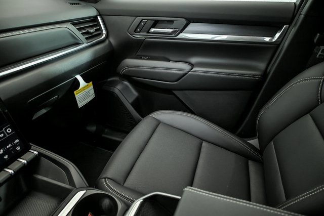 New 2026 GMC Terrain Elevation w/ Elevation Premium Package image 17